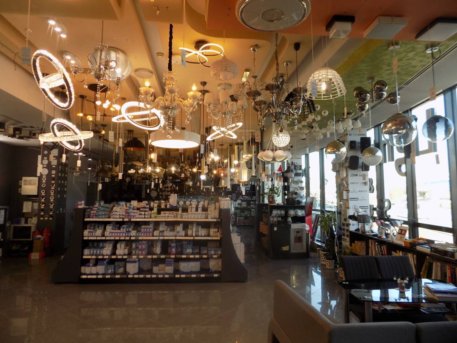 Всичко, което трябва да знаете за избора на осветление за дома - Осветителни тела и лампи за дома